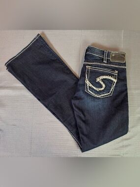 Silver Jeans Tuesday Bootcut Low Rise Dark Wash Women’s 30x33 Stretch Denim